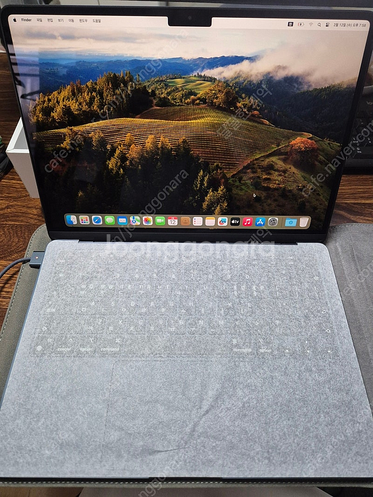맥북에어 M2, 256GB, 배터리 99퍼--2