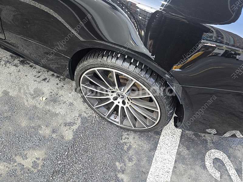 2019.8월 무사고 벤츠 e220d 쿠페 검정색팜--5
