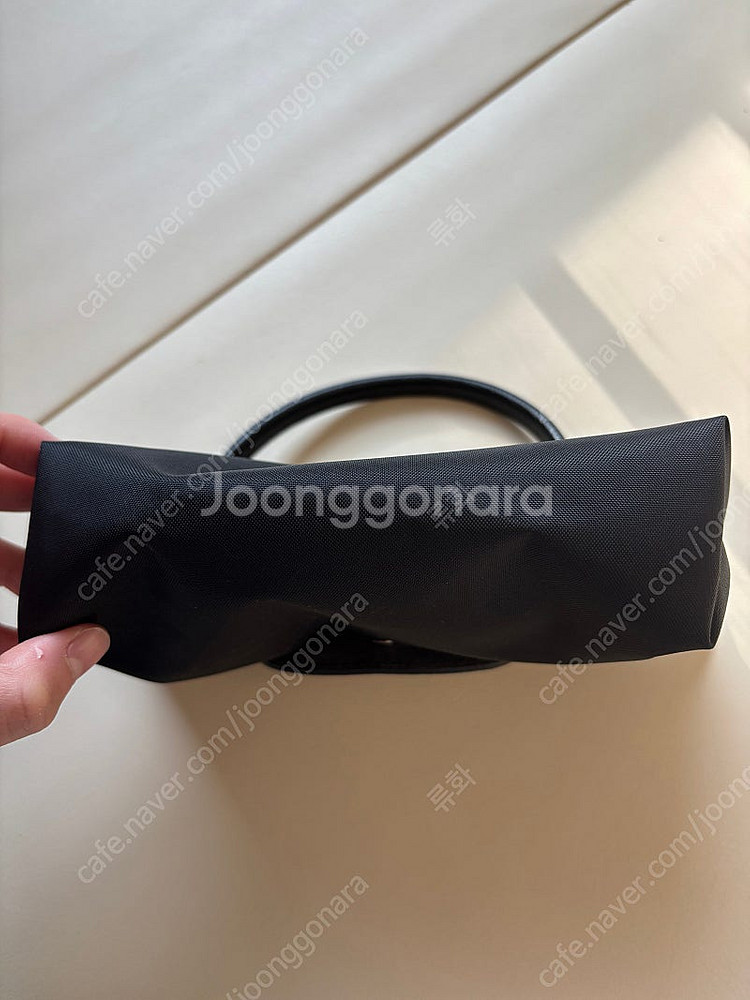 롱샴 르플리아쥬 그린핸들 파우치(블랙)--7