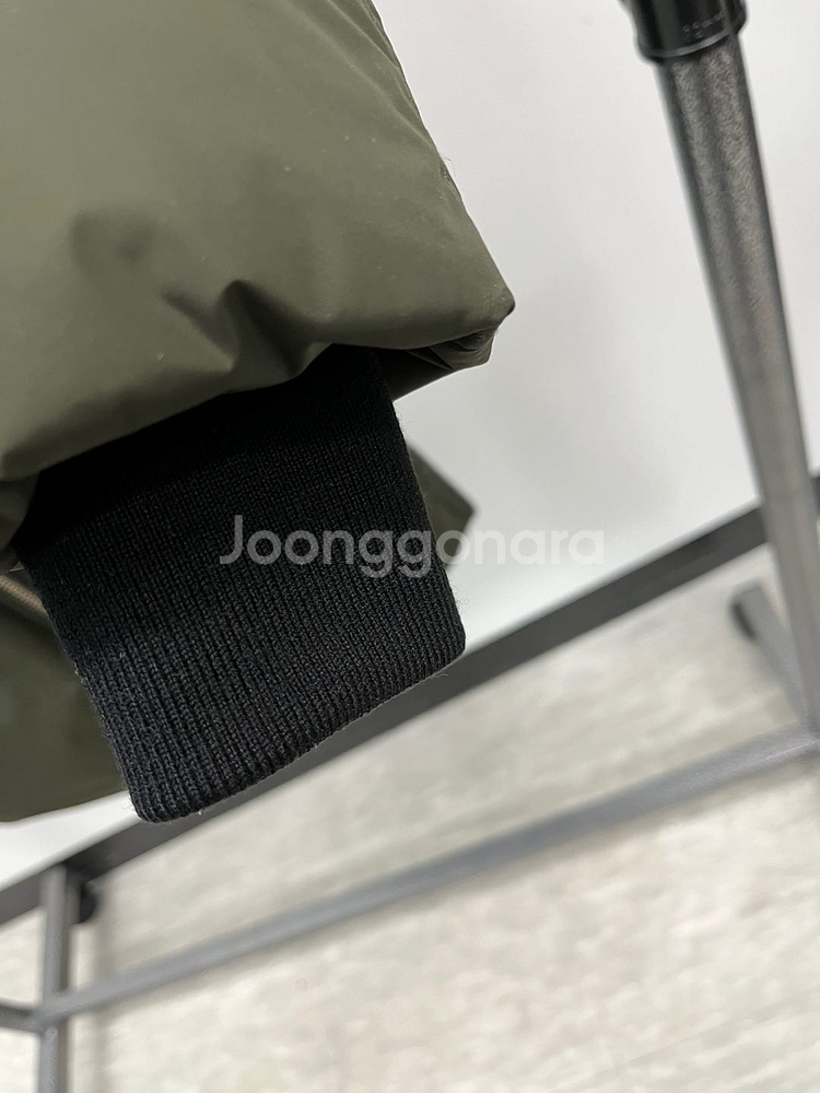 여) 멕케이지 아키바 라쿤퍼 다운패딩/캐나다구스 봄버 ...--6