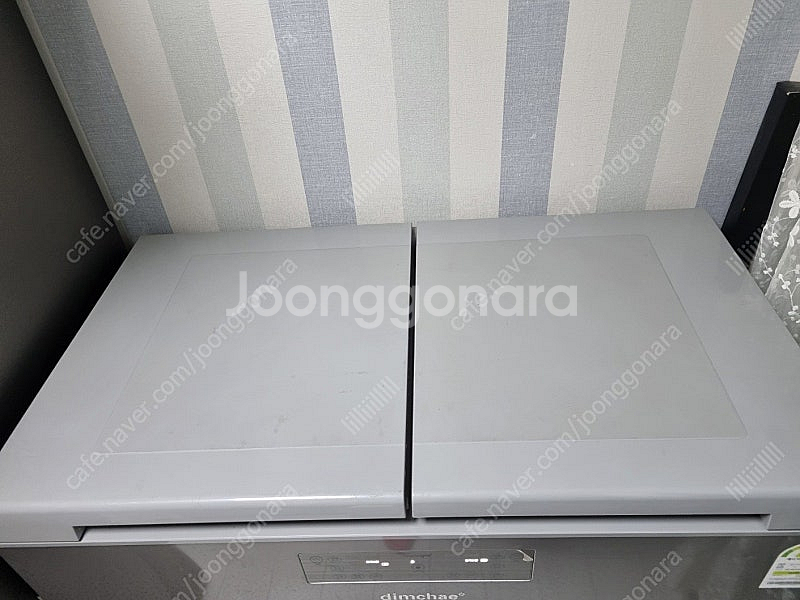딤채 김치냉장고 (통8개) 200L / 상태좋아요--8