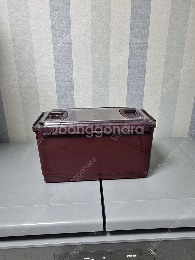딤채 김치냉장고 (통8개) 200L / 상태좋아요--9
