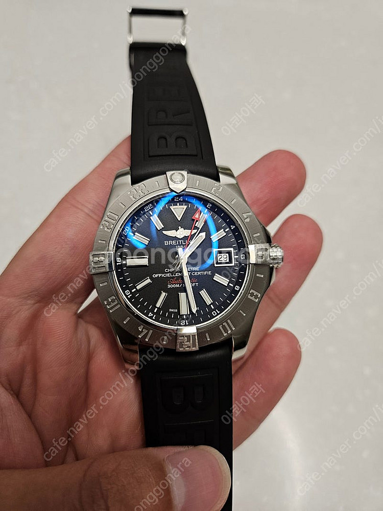 브라이틀링 어벤져2 GMT 43mm 판매합니다.--0