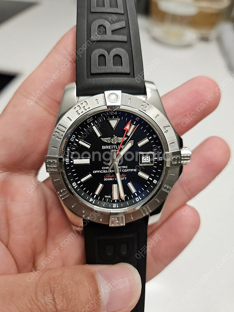 브라이틀링 어벤져2 GMT 43mm 판매합니다.--2