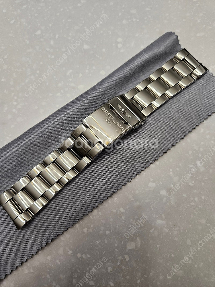 브라이틀링 어벤져2 GMT 43mm 판매합니다.--6
