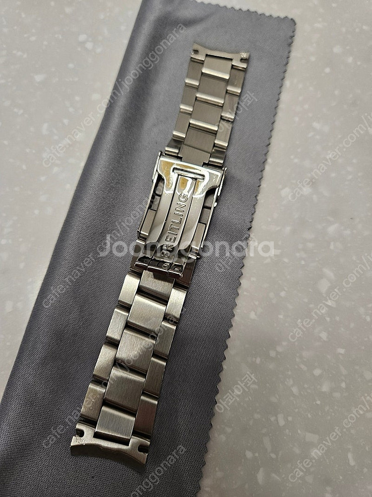 브라이틀링 어벤져2 GMT 43mm 판매합니다.--8