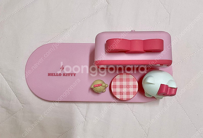 산리오 핼로 키티 무선 충전 시계--3