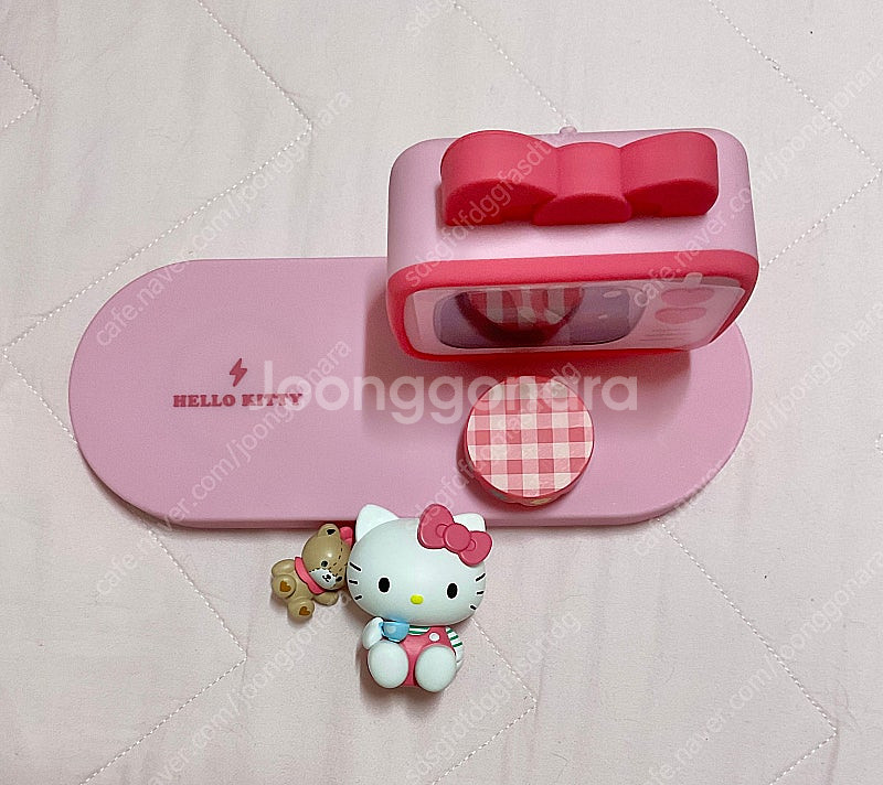 산리오 핼로 키티 무선 충전 시계--4