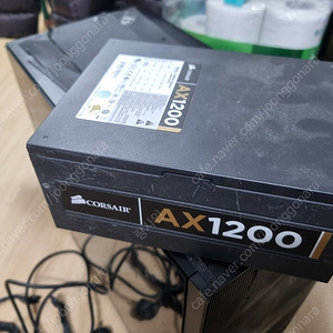 DLX21케이스 + 커세어 AX1200W GOLD파워 일괄팝니다