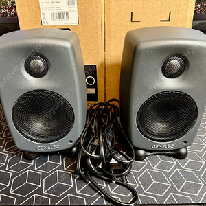 가격내림 제네렉 Genelec 8010A 1조 1월13일 구매, 테스트만 해본 신품급 24년 제조 8010AP-3