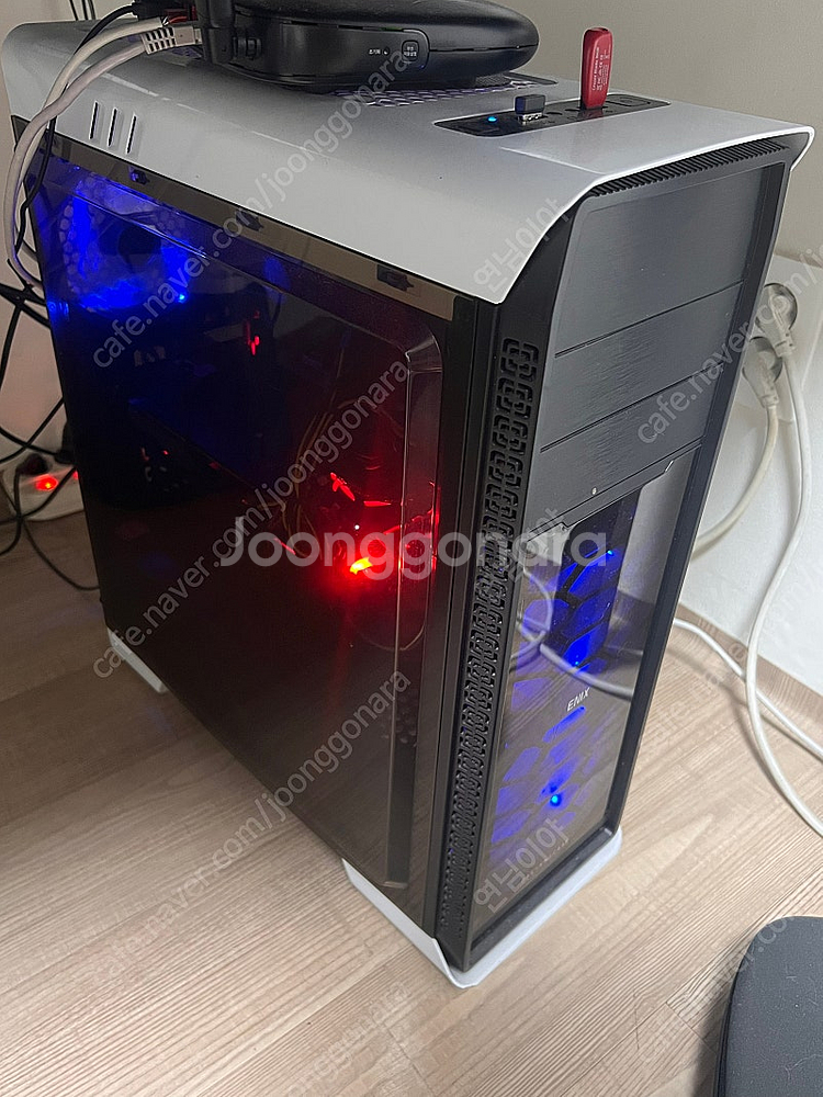조립식 컴퓨터 본체 팝니다 I7 / GTX 1070--0