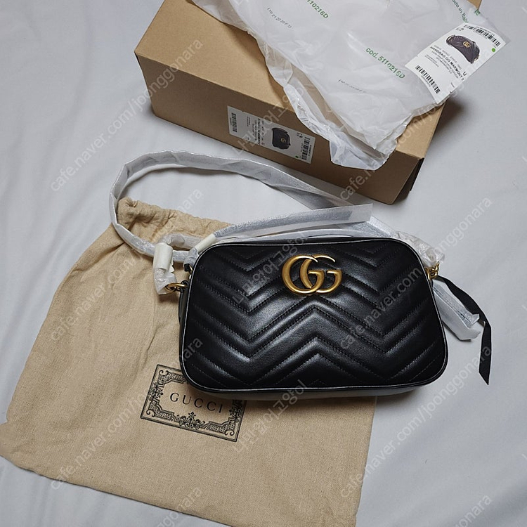 구찌 마틀라세 스몰 크로스백 구찌 카메라백 이미지