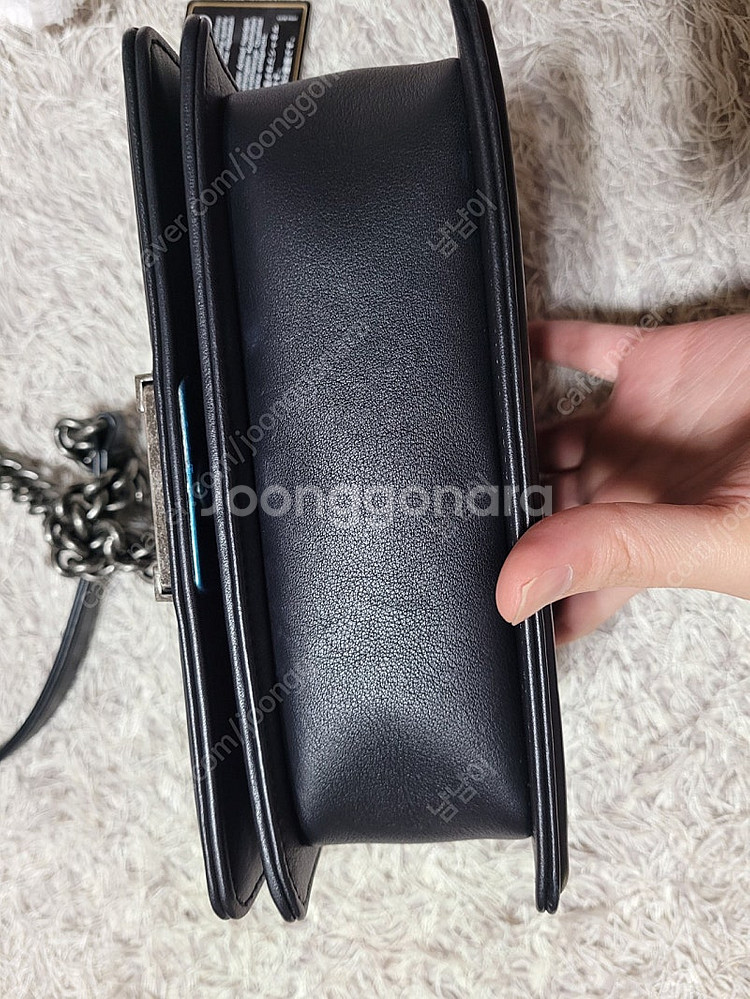 샤넬 보이백 쉐브론 미니(22번대)--7
