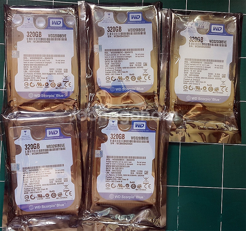 노트북용 2.5인치 WD 320GB HDD입니다.(E-...--2