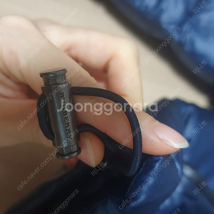 [새상품급] 버버리 브릿 블루 남성패딩 L--8
