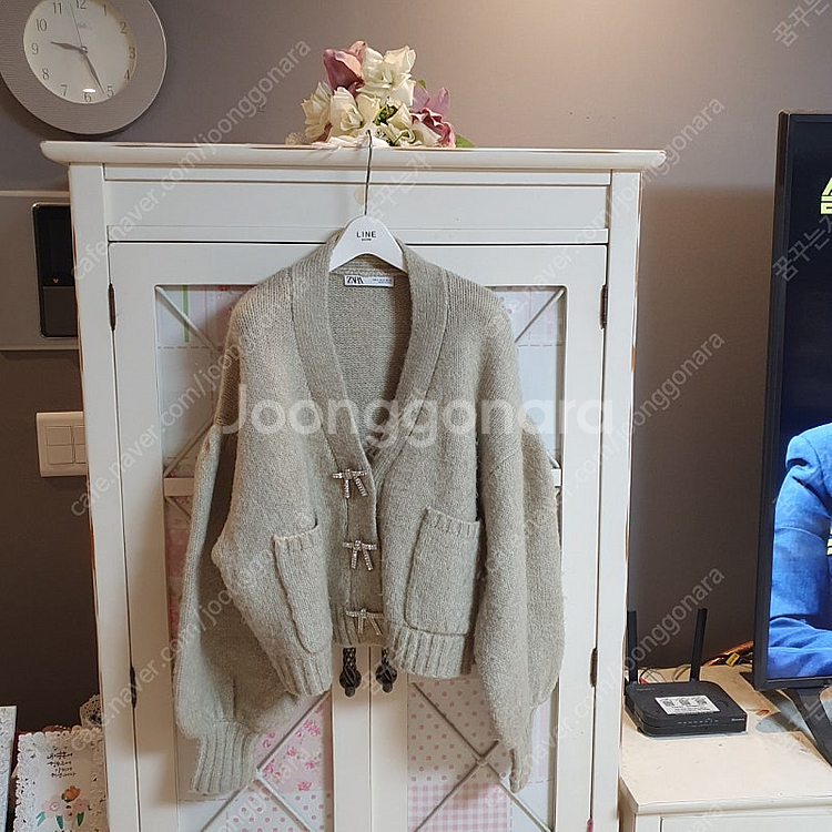 자라 라인 린 지고트 온앤온 잇미샤 샤틴 레니본 케네스...--2