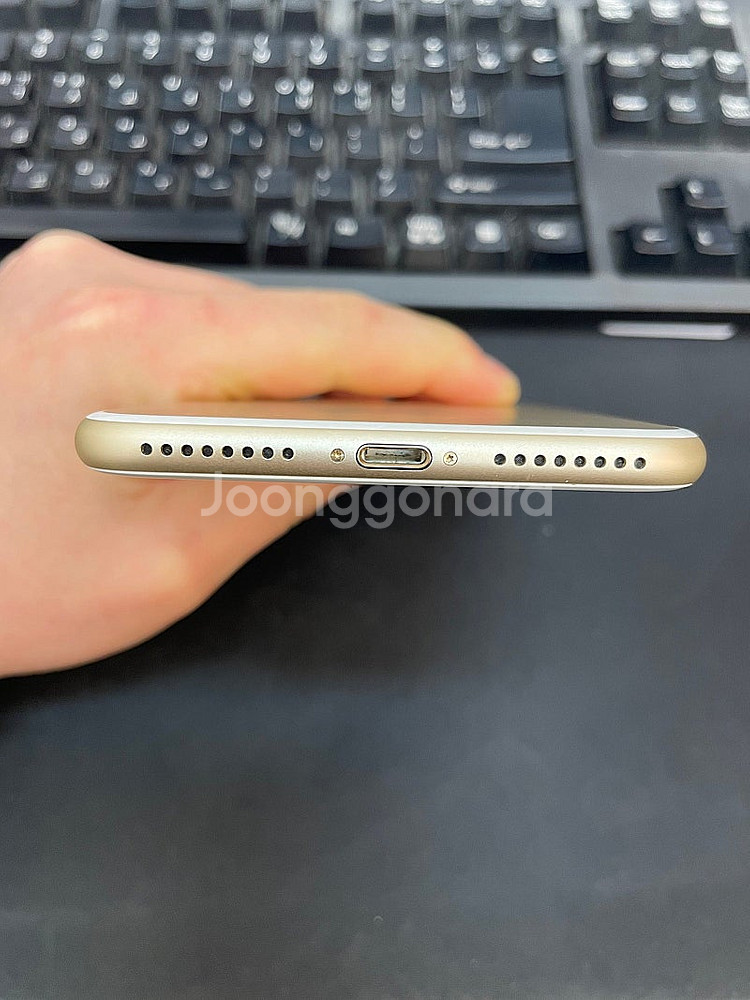 아이폰7플러스 골드 해외판 128GB 상태좋은 중고16...--5