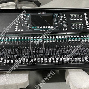 Allen & Heath SQ7 판매합니다.
