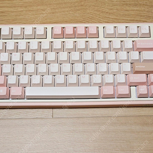 varmilo minilo75 멘도자 색상 팝니다.