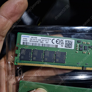 삼성 DDR5 16G×2 5600 32G 판매합니다