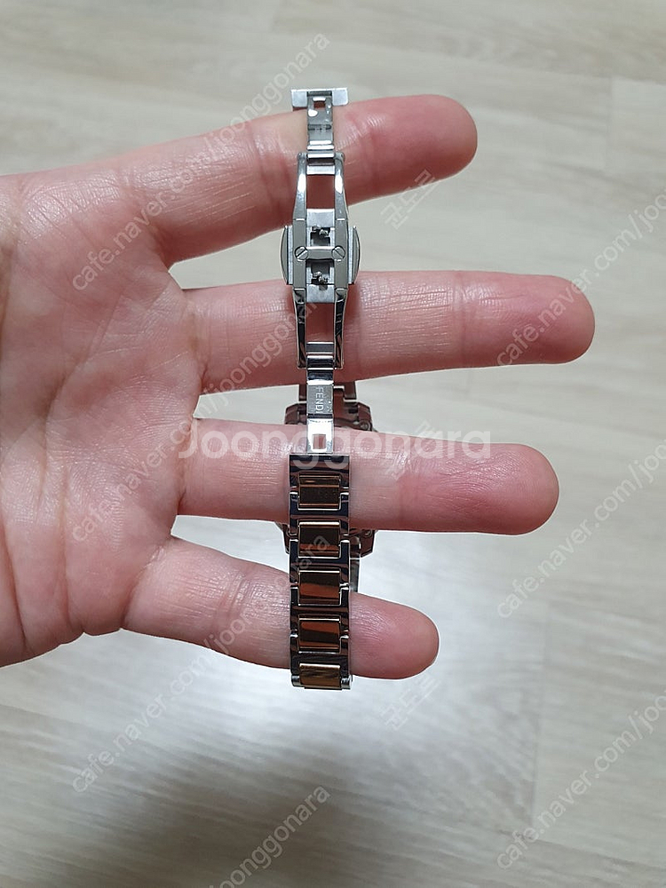 펜디 시계 런어웨이 정품--3