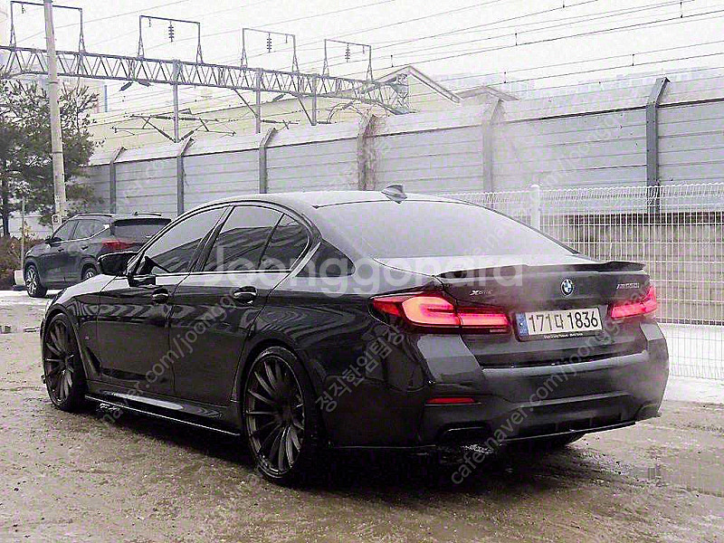 BMW 5시리즈 (G30) M550i xDrive 저렴...--2