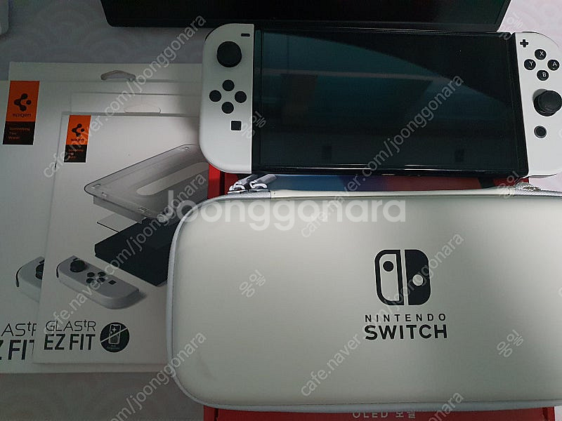 닌텐도 스위치 OLED 화이트 판매합니다.(+악세사리)--0