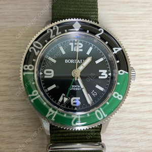 Borealis seastorm gmt2 판매합니다