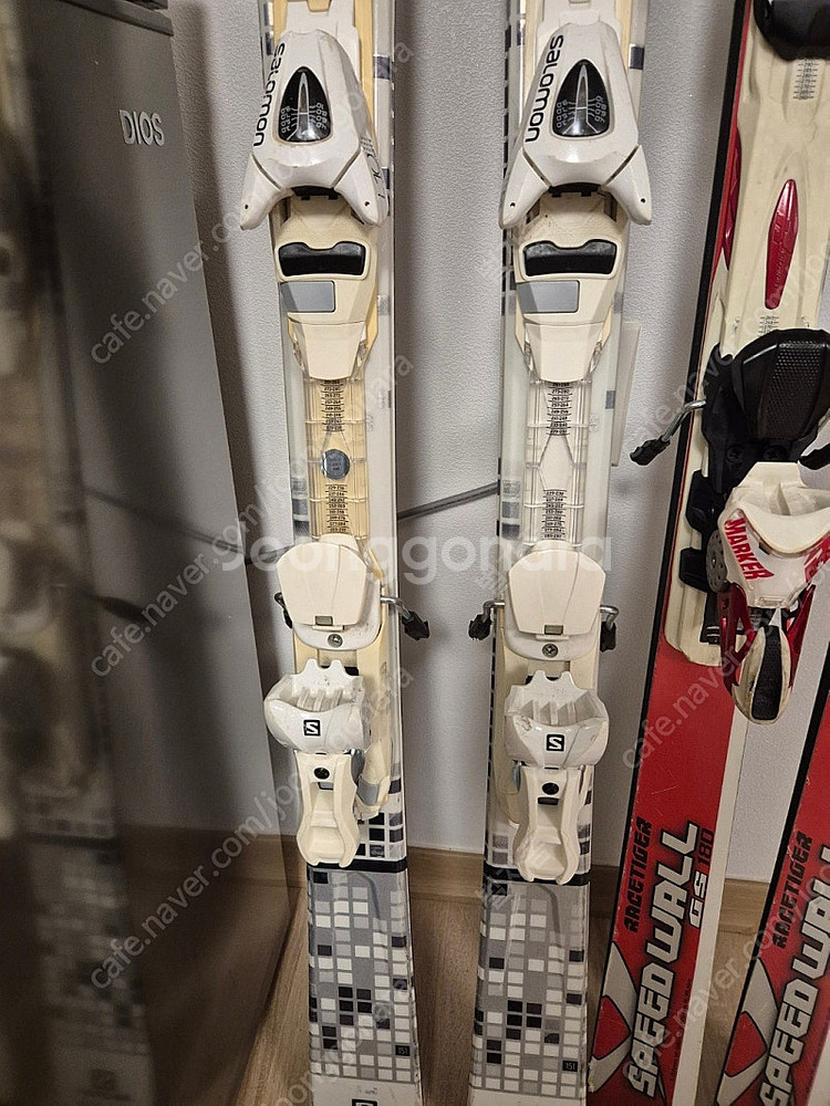 살로몬 여성스키--1