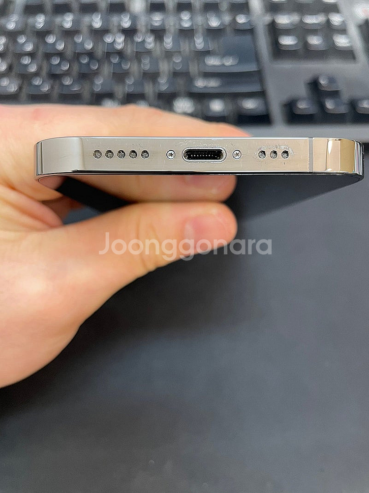 아이폰12프로 블랙 128GB 배터리86% 상태좋은 중...--6