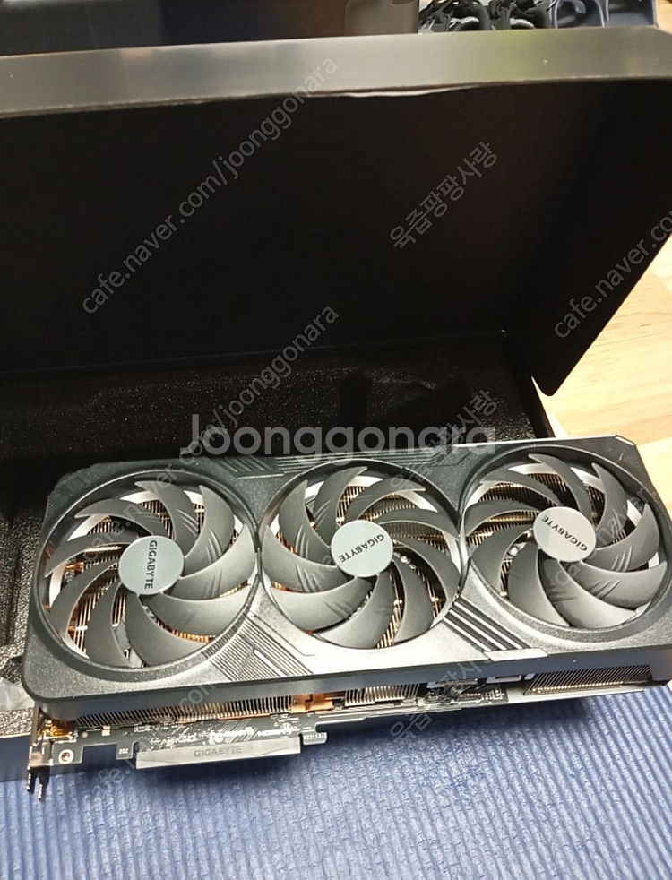 기가바이트 RTX 4080super oc--0