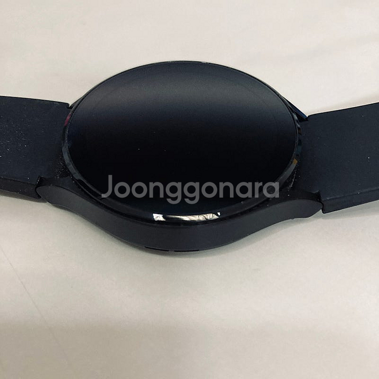 갤럭시 워치4 블랙 44mm 케이블포함 S급 8만원 판...--2