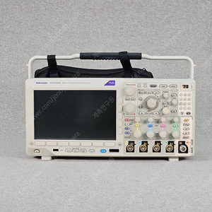 중고오실로스코프 Tektronix MDO3054 휴대용 혼합 도메인 오실로스코프 Oscilloscope 텍트로닉스 다량보유 판매 렌탈 합니다.