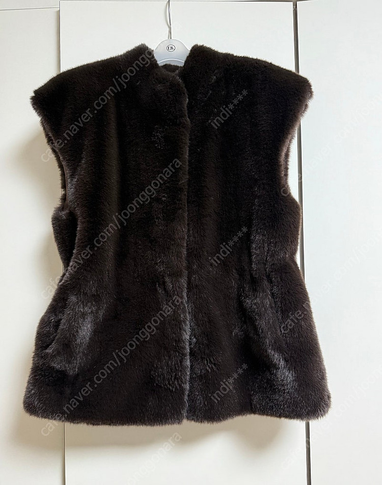 홍메리 드멜 페이크퍼 조끼 마호가니 브라운 거의 새거--0