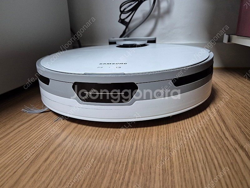 삼성 로봇청소기(vr30t80313w)--1