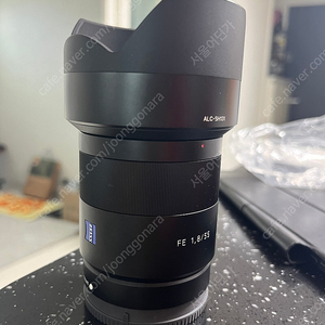 소니 55.8z 55mm 1.8 짜이즈 렌즈 팔아요!