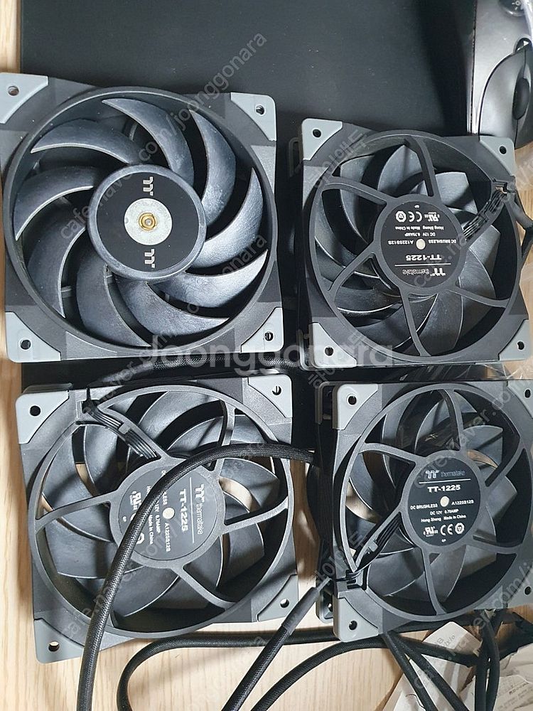 써멀테이크 터프팬 120mm 팝니다--0