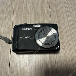 후지 파인픽스 FinePix F50 fd 디지털 카메라 판매합니다.