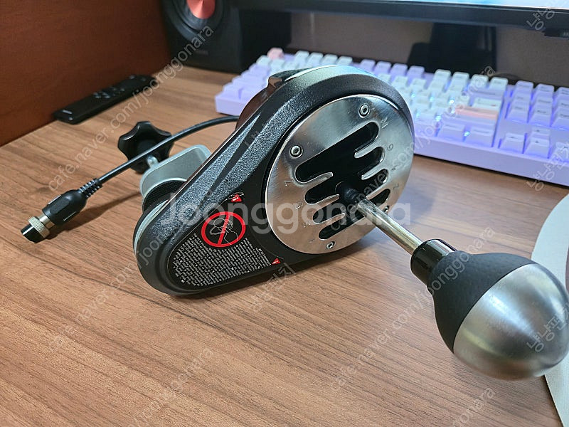 트러스트마스터 TH8A 쉬프터 팝니다--0