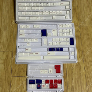 GMK + ePBT 키캡판매합니다