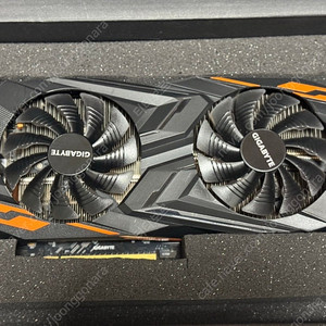 Gigabyte Radeon RX VEGA 64 GAMING OC 8G