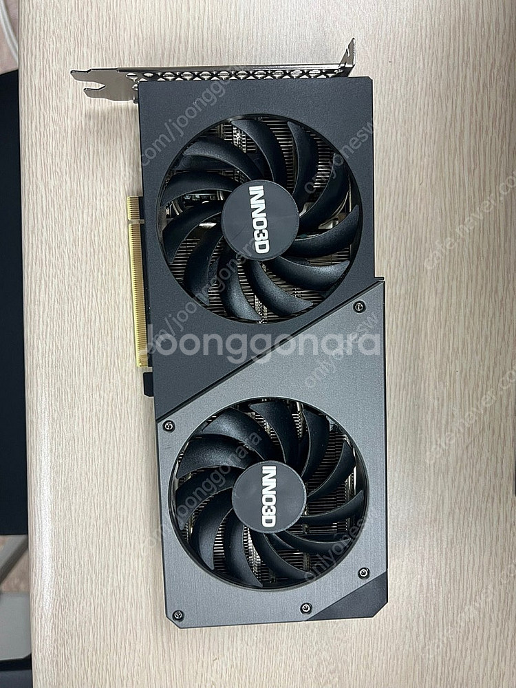 inno3d RTX 4070 D6X 12GB TWIN ...--0