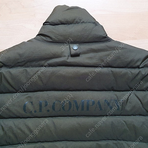 CP Company 내피 95사이즈 팝니다.