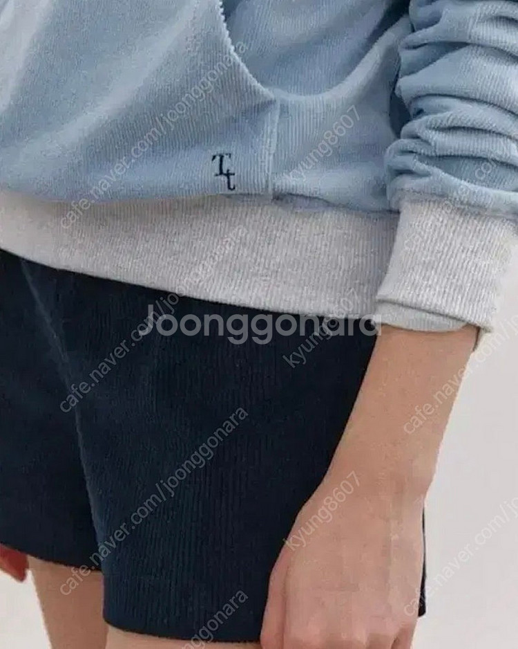 타낫 벨루아 하프 집업--3
