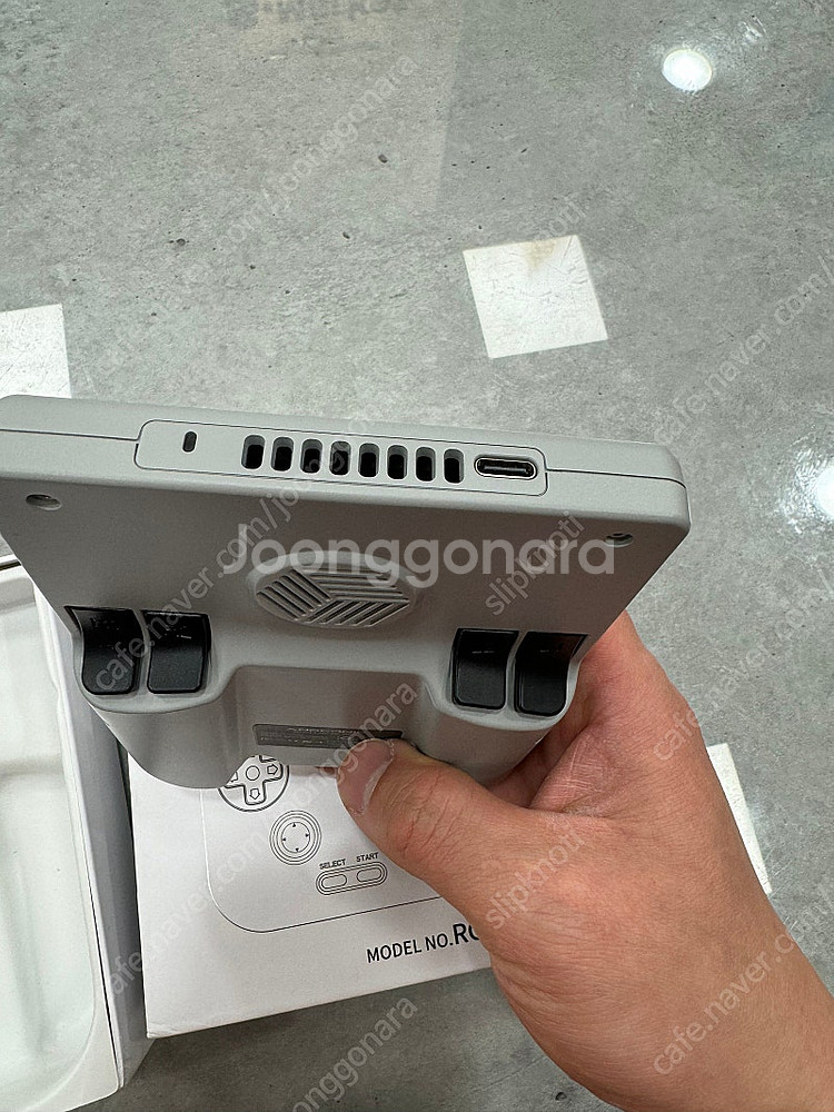 rg406v 안드로이드 에뮬게임기256한방팩 포함 판매...--6