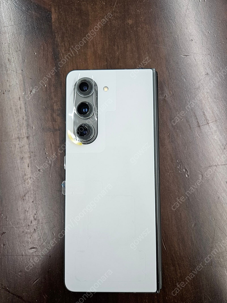 갤럭시 폴드5 그레이 1tb 미사용(올수리/올갈이) 팝니다. 이미지