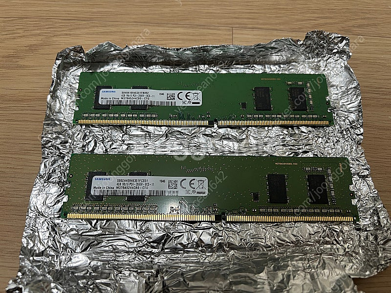 삼성 DDR4 4GB 2장 일괄 판매합니다.--0