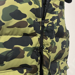 베이프 BAPE 카모플라주 녹계 패딩베스트 M