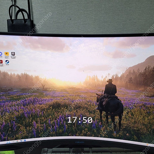 삼성 오디세이 G7 32인치 커브드 240hz lc32g75t 모니터 팝니다.