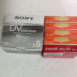 소니(Sony)와 맥셀(maxell) 6mm DV 테입 팝니다!